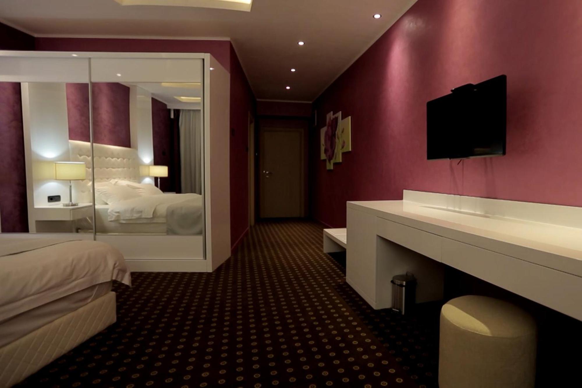 Orbis Design Hotel & Spa Paraćin Habitación foto