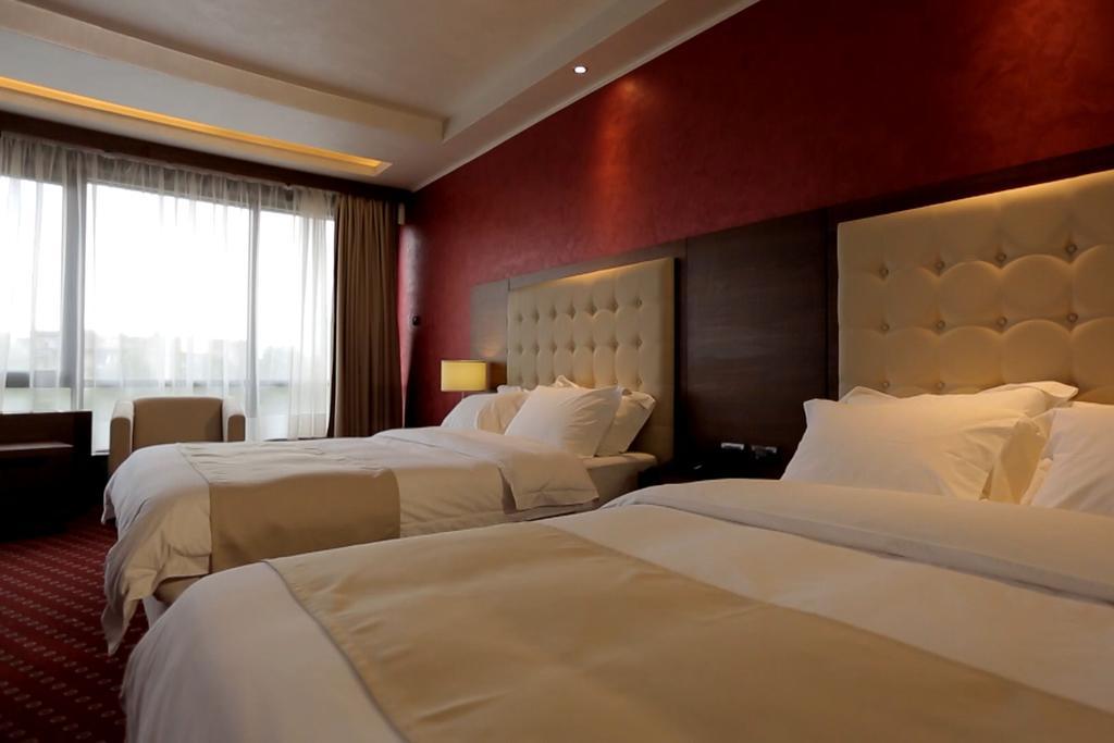 Orbis Design Hotel & Spa Paraćin Habitación foto