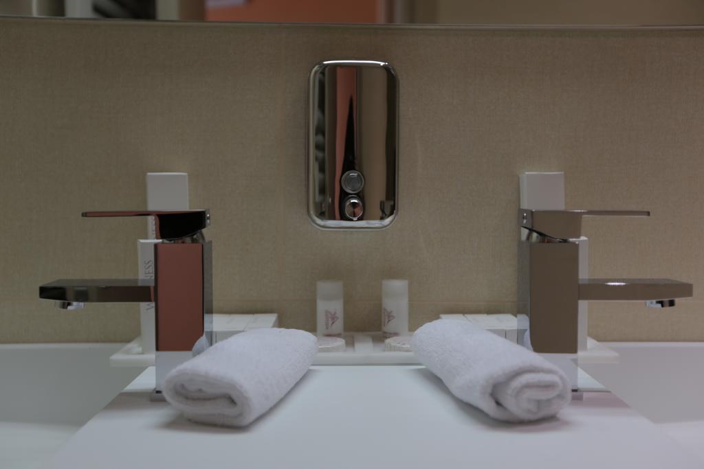 Orbis Design Hotel & Spa Paraćin Habitación foto